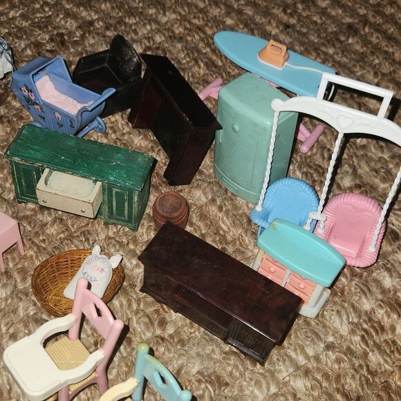 50 Piece Miniature Toy Furniture Plastic Wood Assorted Lot - Picture 1 of 14